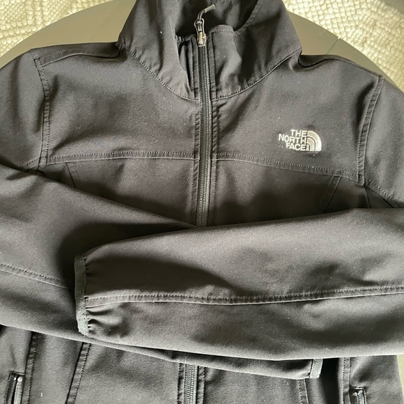 The North Face Slim fitting stretchy jacket - Picture 13 of 14